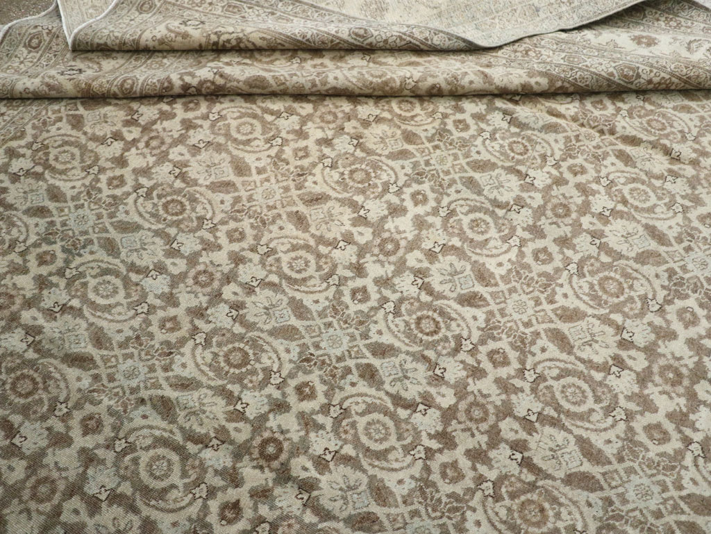 Antique Persian Tabriz Carpet, No.21910 - Gss