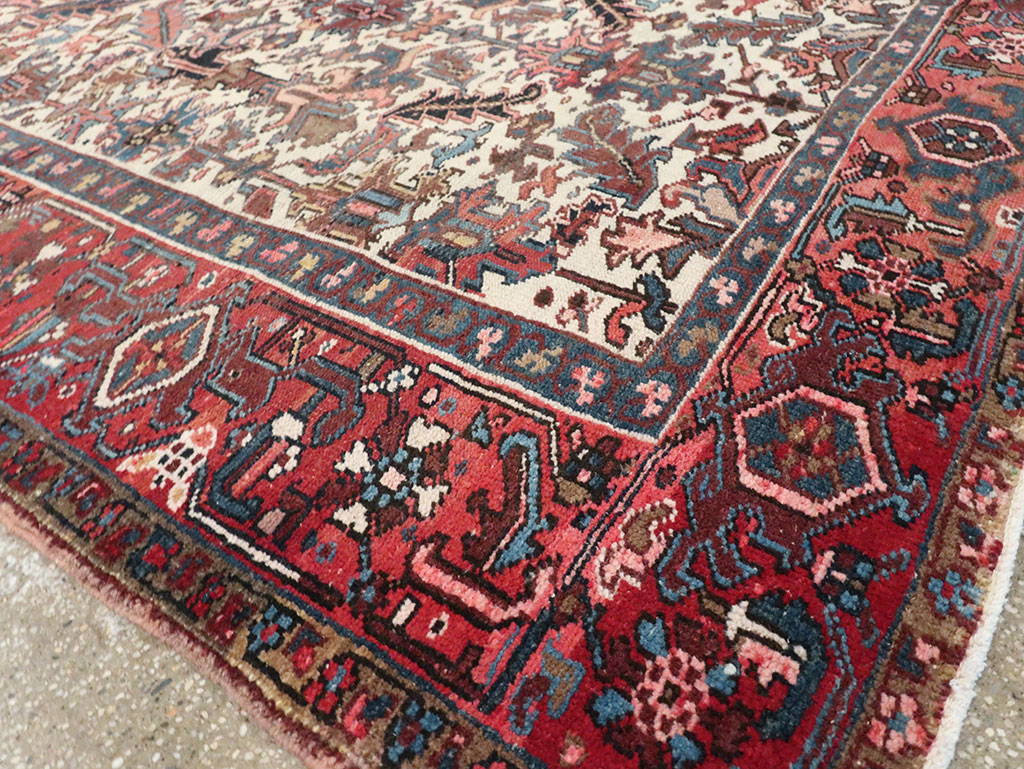 Vintage Persian Heriz Carpet, No.21919 - Gss