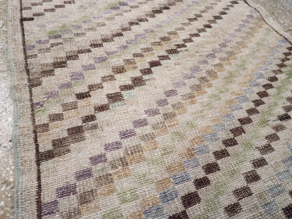 Vintage Anatolian Rug, No.21927 - Gss