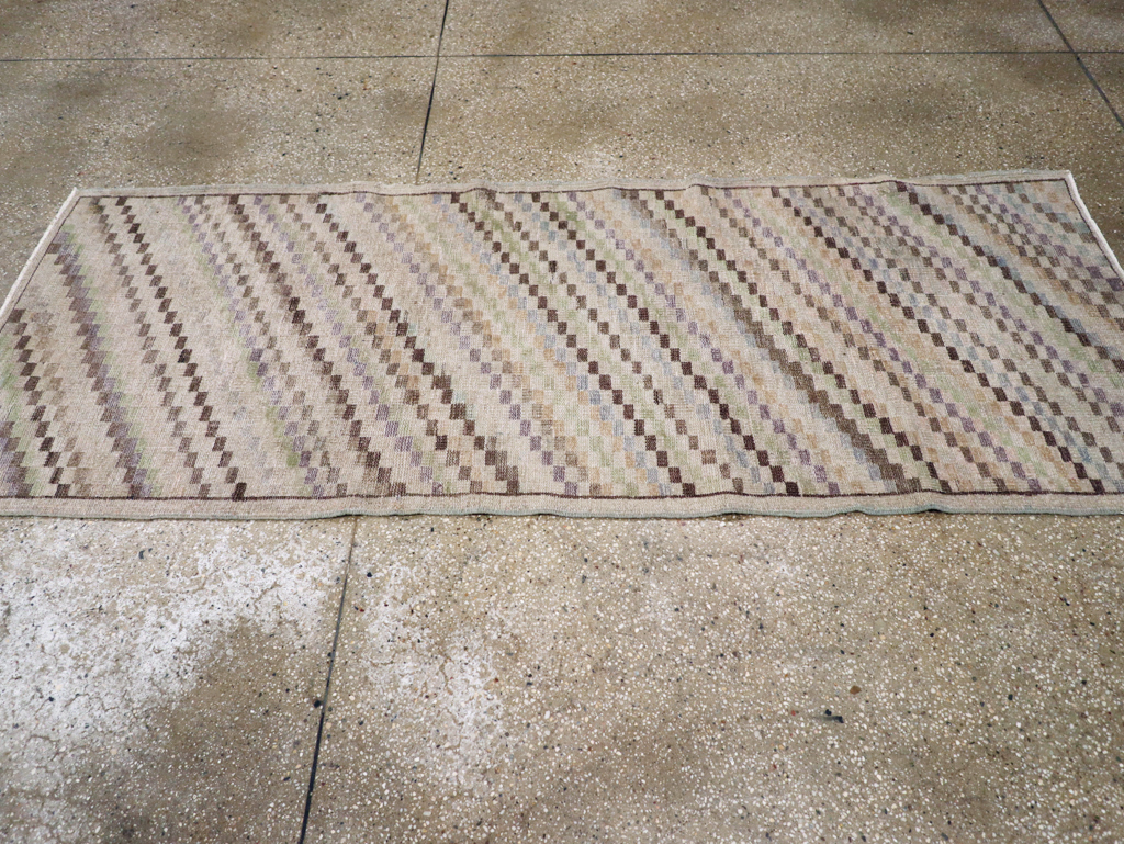 Vintage Anatolian Rug, No.21927 - Gss