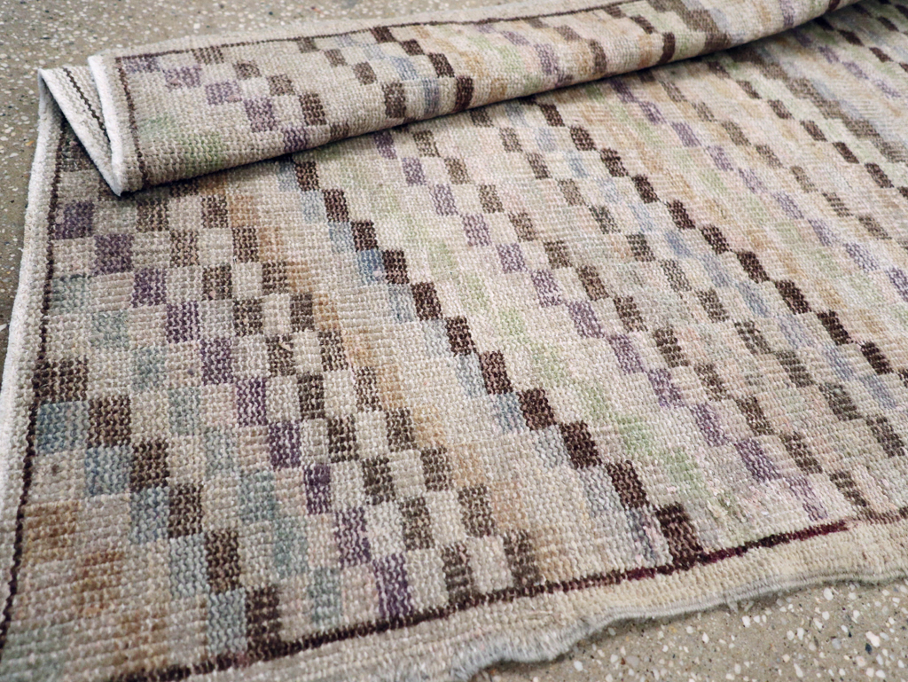 Vintage Anatolian Rug, No.21927 - Gss