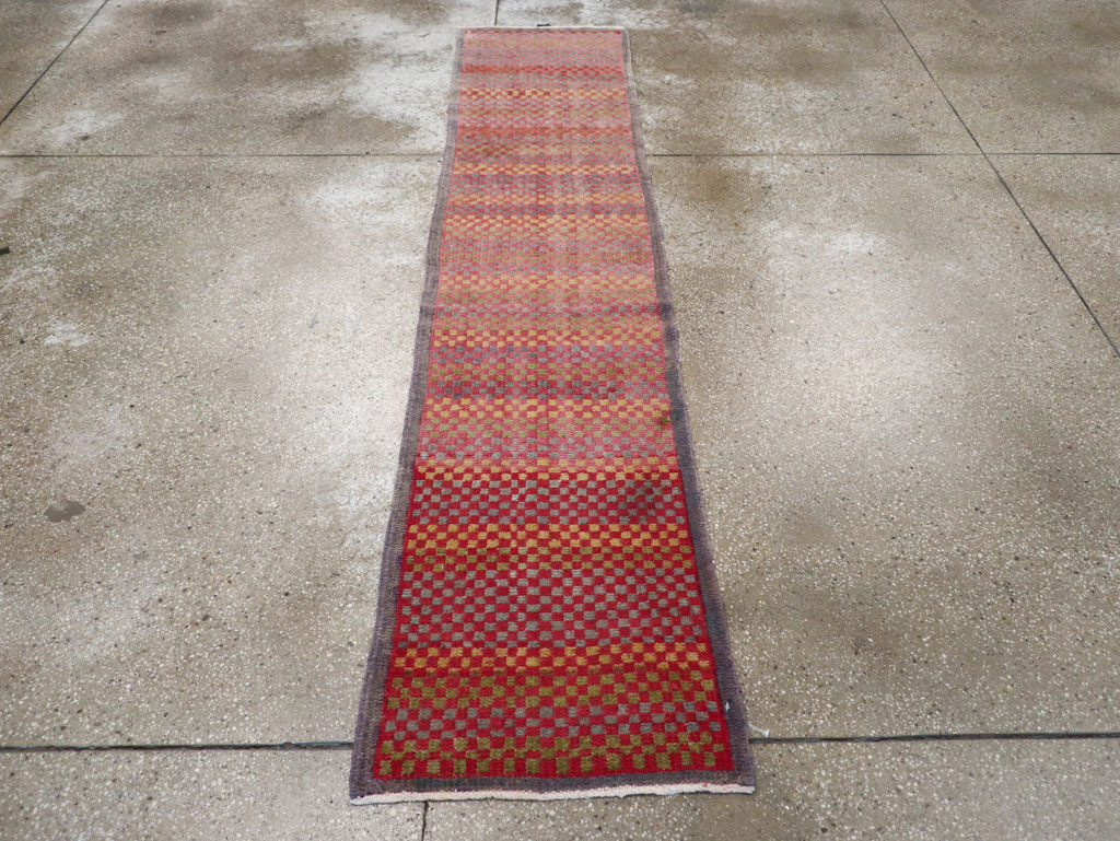 Vintage Turkish Anatolian Small Runner, No.21929 - Gss