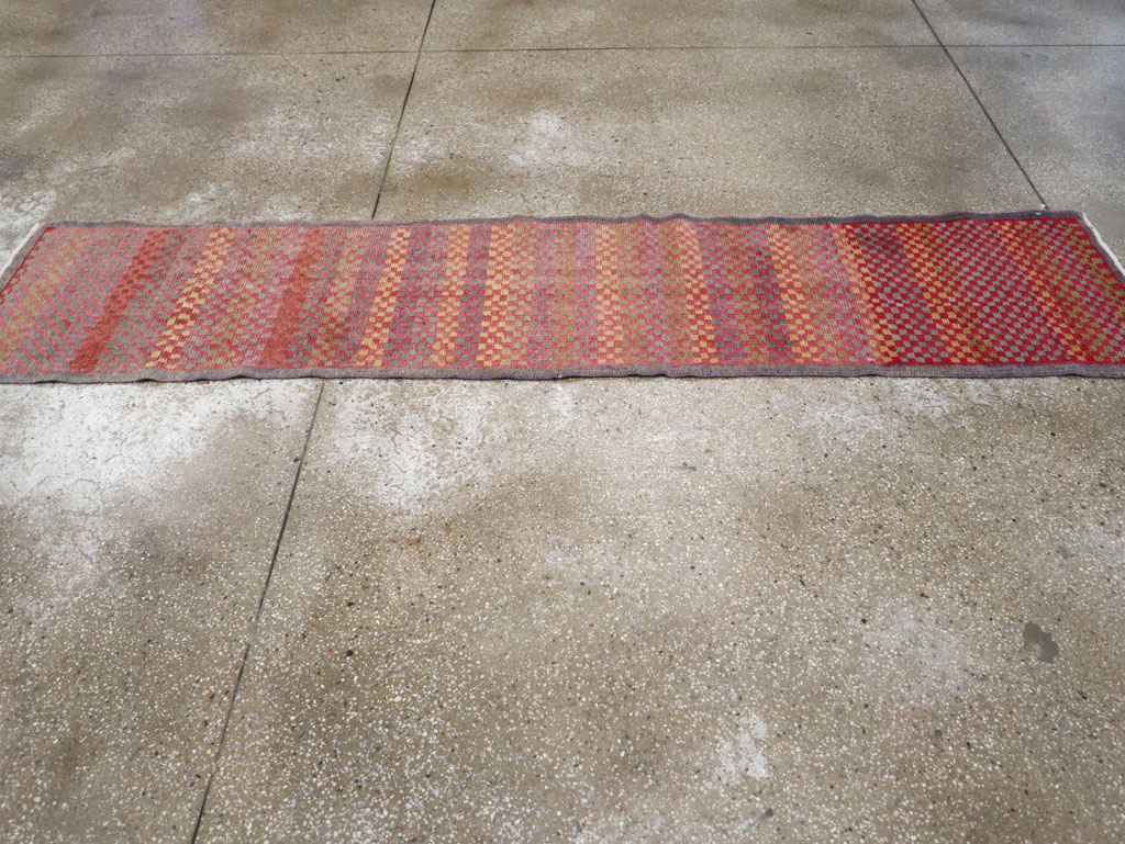Vintage Turkish Anatolian Small Runner, No.21929 - Gss