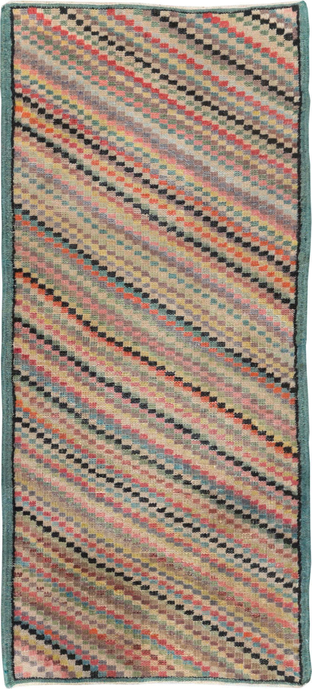 Vintage Turkish Anatolian Throw Rug, No.21933 - Gss