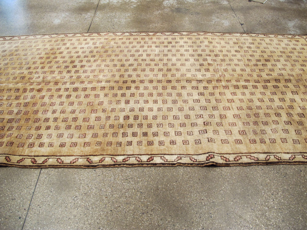 Vintage Turkish Anatolian Wide Gallery Runner, No.21938 - Gss