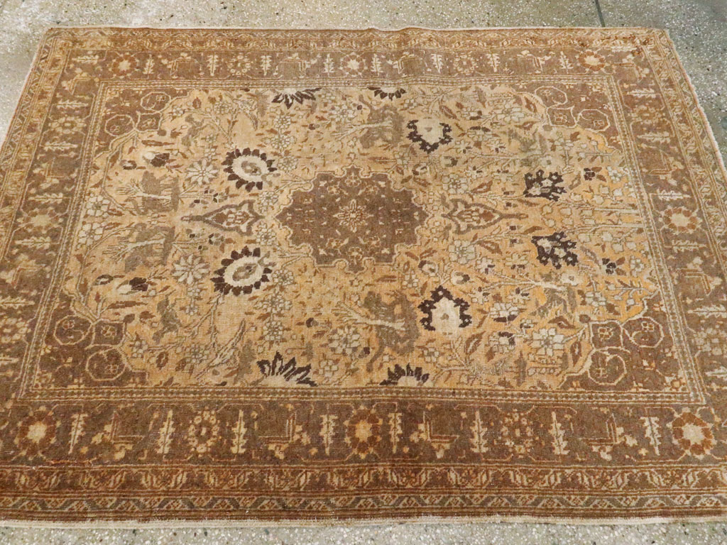 Antique Persian Tabriz Rug, No.21956 - Gss