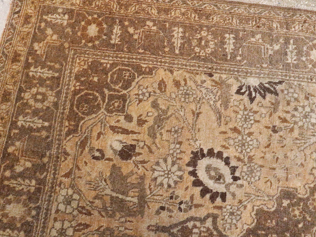 Antique Persian Tabriz Rug, No.21956 - Gss