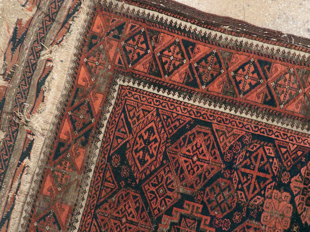Antique Persian Baluch Rug, No.21961 - Gss