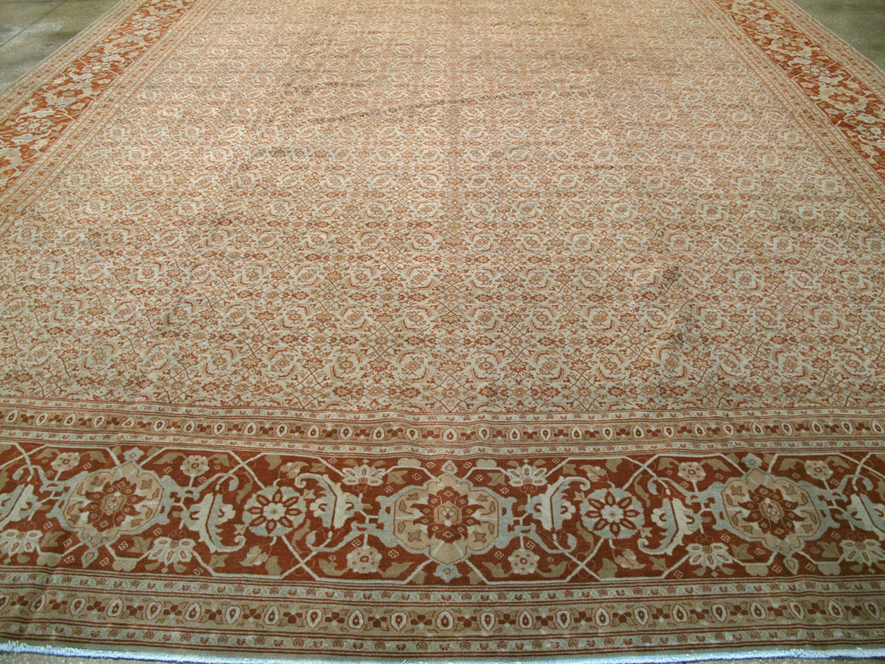 Antique Persian Tabriz Carpet, No.22052 - Gss