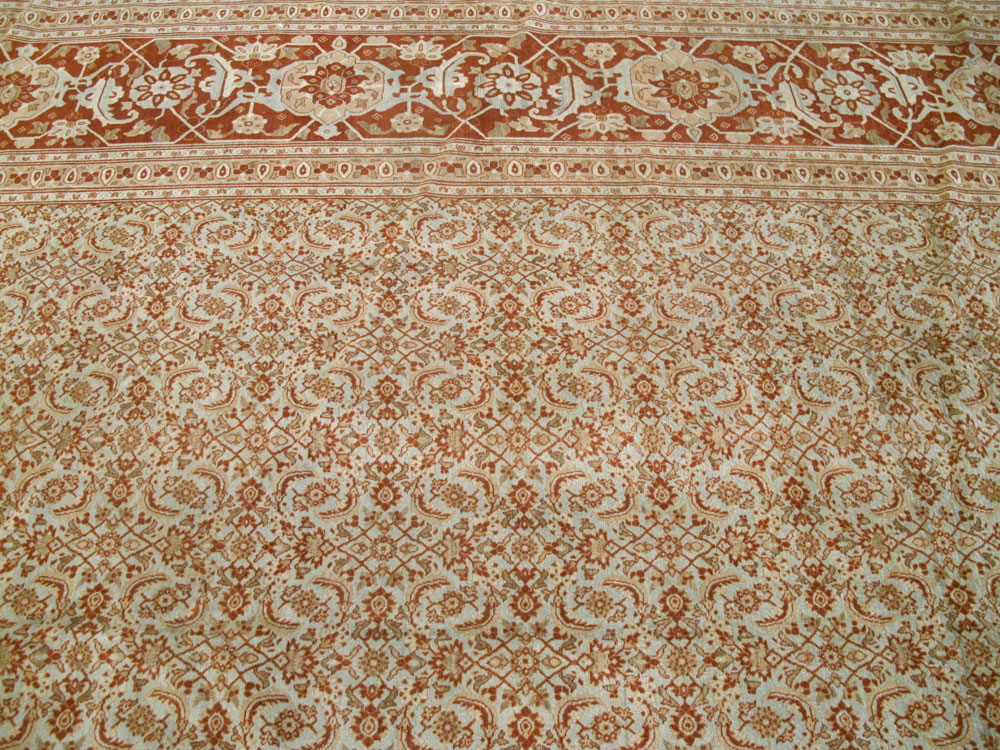 Antique Persian Tabriz Carpet, No.22052 - Gss
