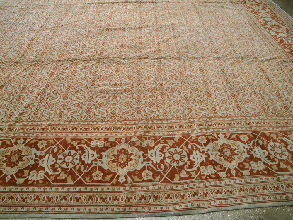 Antique Persian Tabriz Carpet, No.22052 - Gss