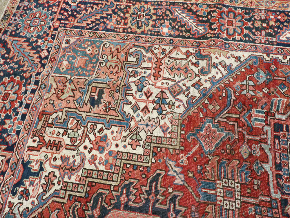Vintage Persian Heriz Carpet, No.22066 - Gss