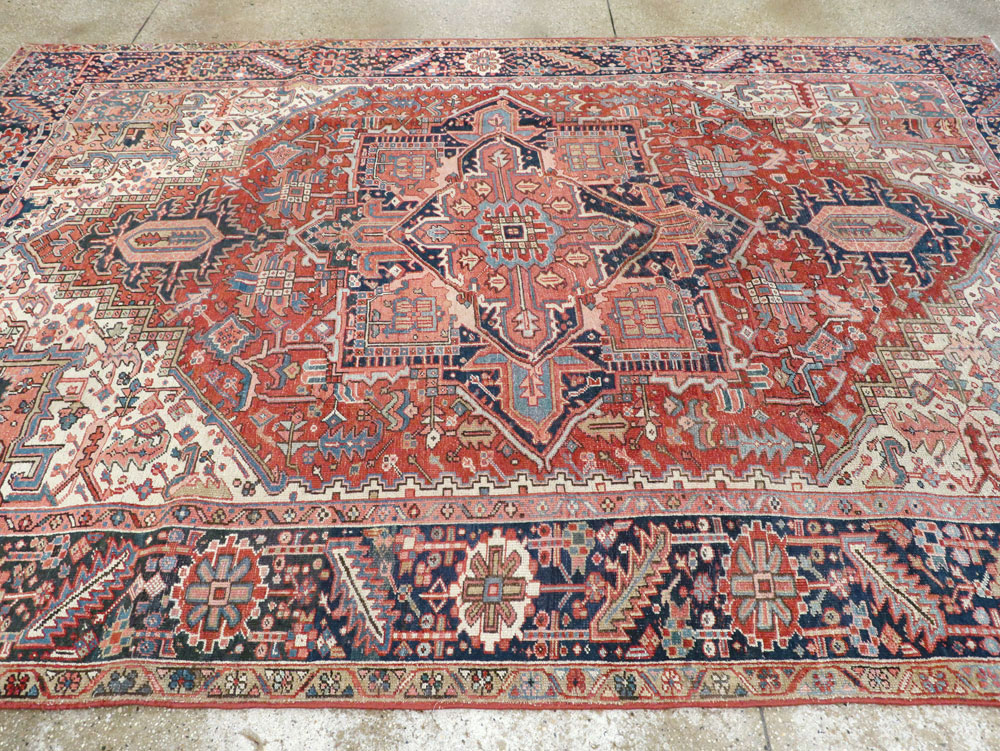 Vintage Persian Heriz Carpet, No.22066 - Gss