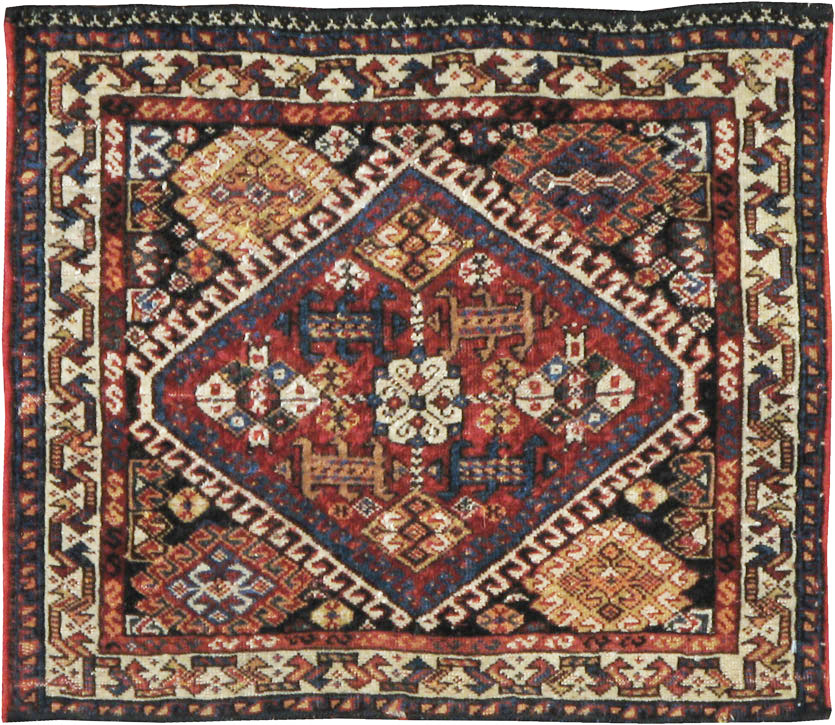 Antique Persian Qashqai Rug, No.22076 - Gss