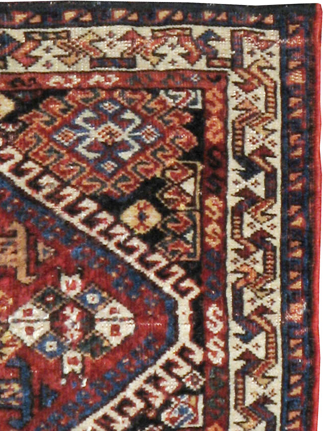 Antique Persian Qashqai Rug, No.22076 - Gss