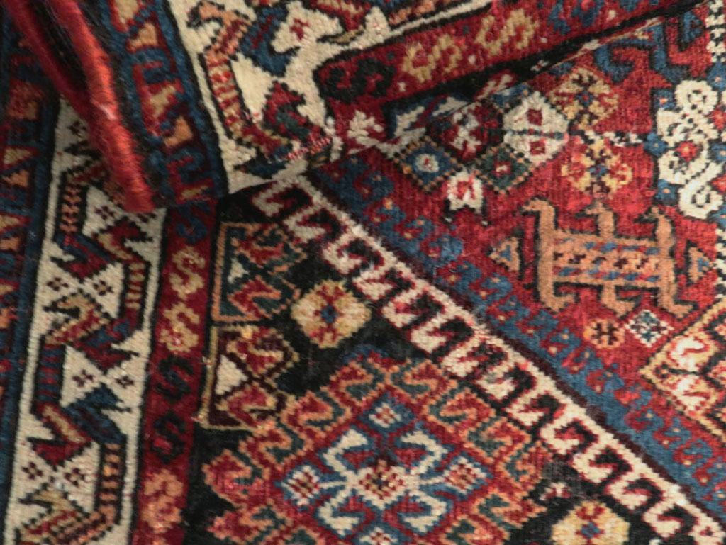 Antique Persian Qashqai Rug, No.22076 - Gss