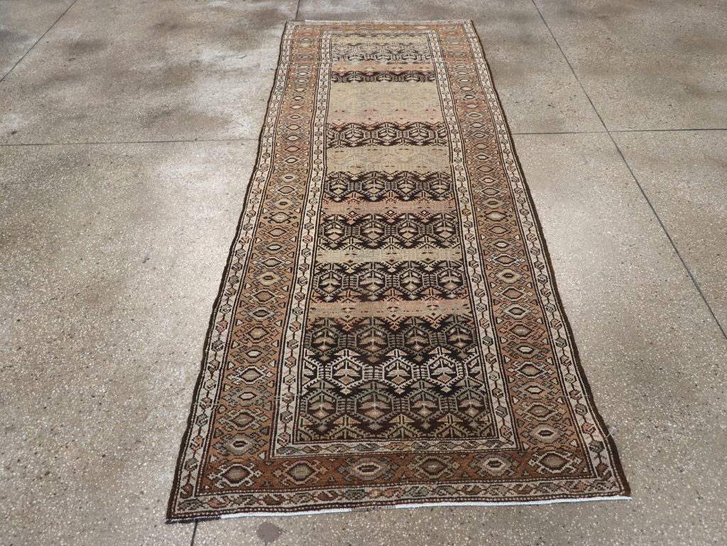 Vintage Persian Kurdish Rug, No.22126 - Gss
