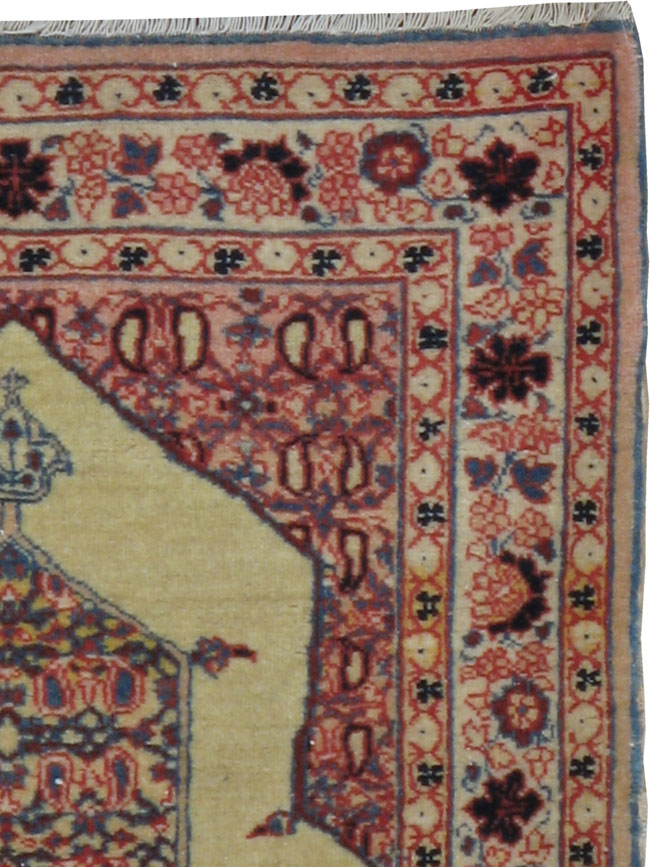 Antique Persian Tabriz Hagi Jilili Rug, No.22130 - Gss