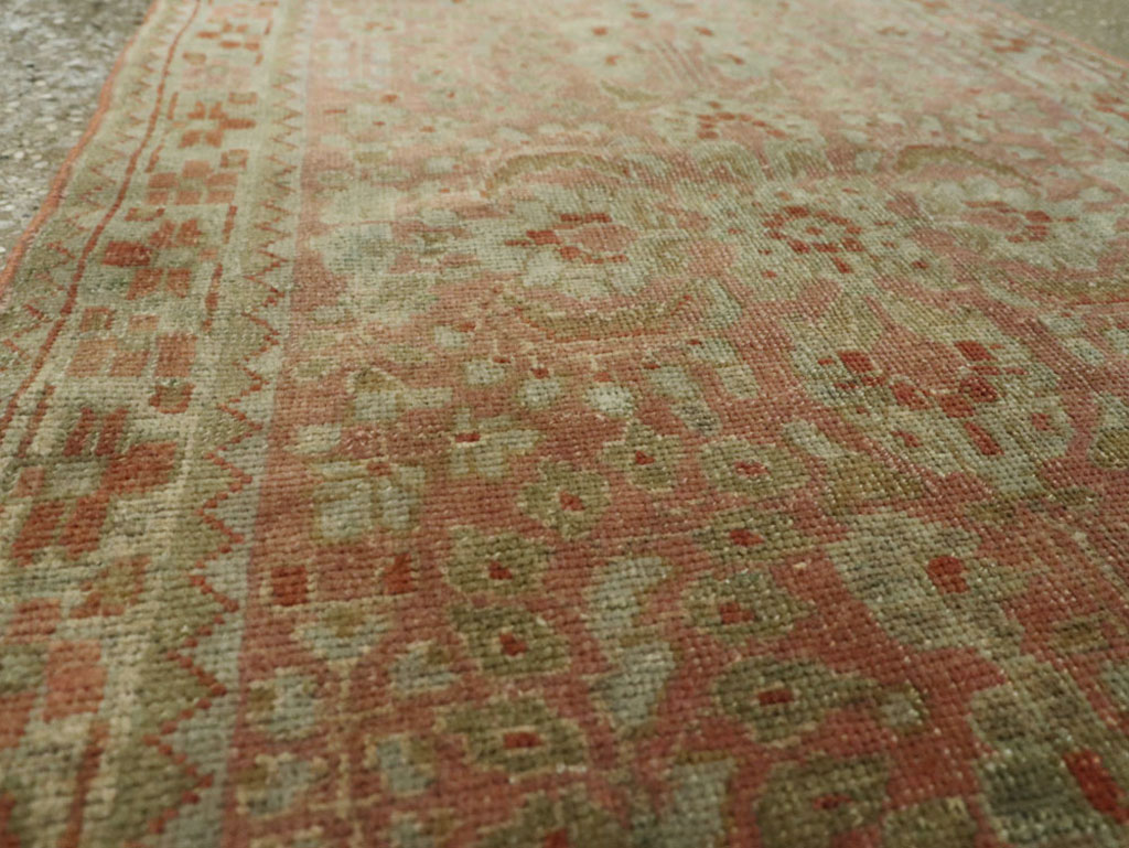 Antique Persian Sarouk Rug, No.22134 - Gss
