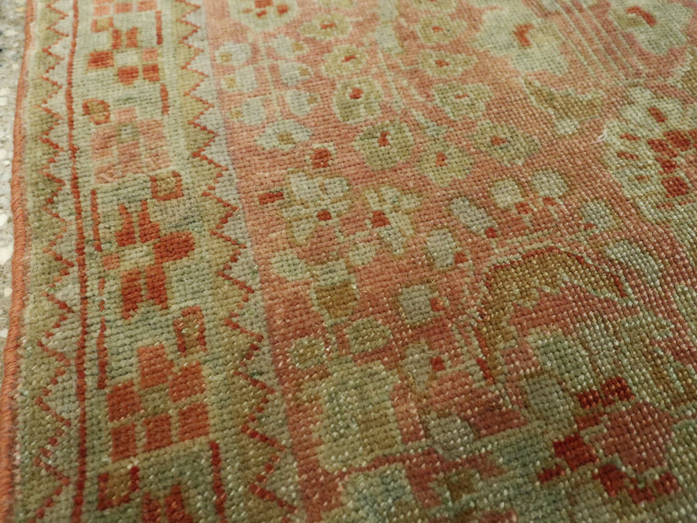 Antique Persian Sarouk Rug, No.22134 - Gss