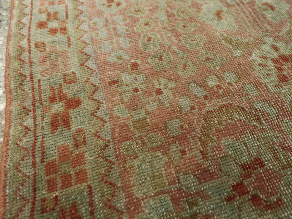 Antique Persian Sarouk Rug, No.22134 - Gss