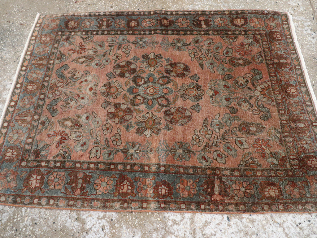 Antique Persian Sarouk Throw Rug, No.22136 - Gss