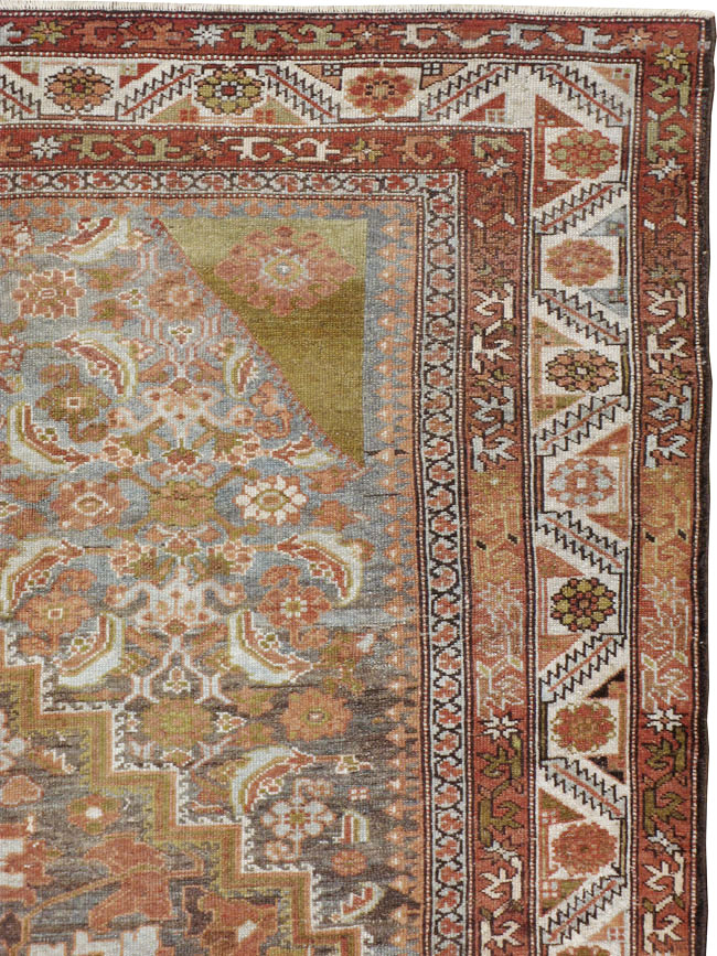 Antique Persian Bakhtiari Carpet, No.22138 - Gss