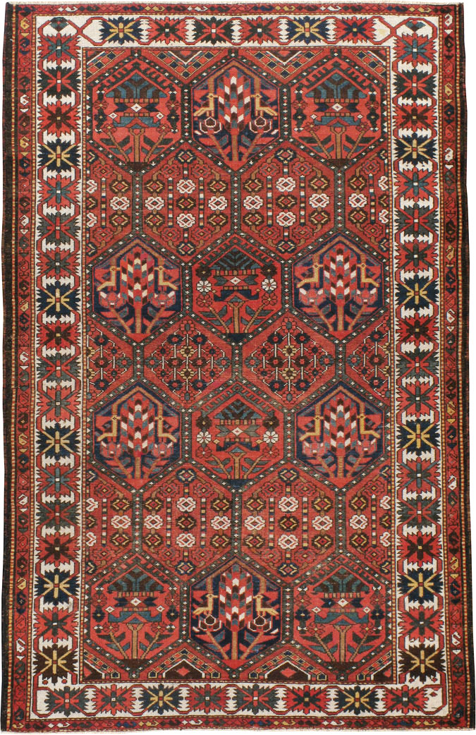 Vintage Persian Bakhtiari Rug, No.22139 - Gss