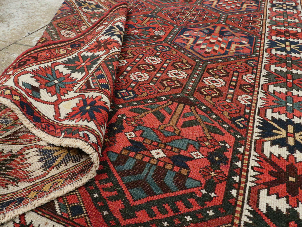 Vintage Persian Bakhtiari Rug, No.22139 - Gss