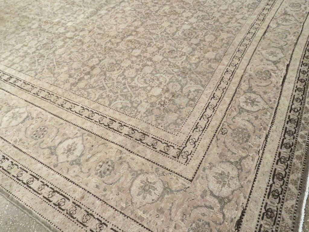 Antique Persian Tabriz Room Size CarpetCarpet, No.22142 - Gss