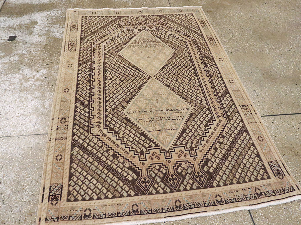 Vintage Persian Afshar Rug, No.22189 - Gss