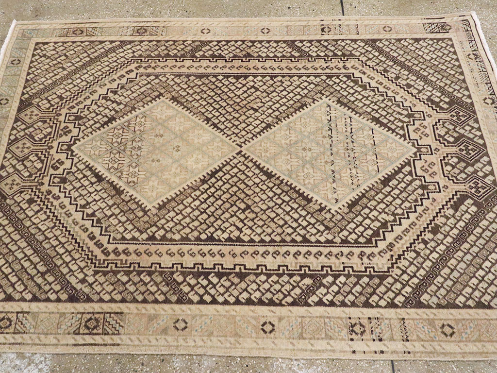 Vintage Persian Afshar Rug, No.22189 - Gss