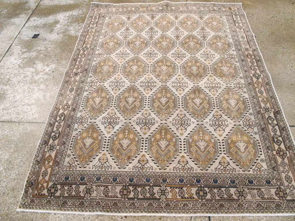 Vintage Persian Afshar Rug, No.22190 - Gss