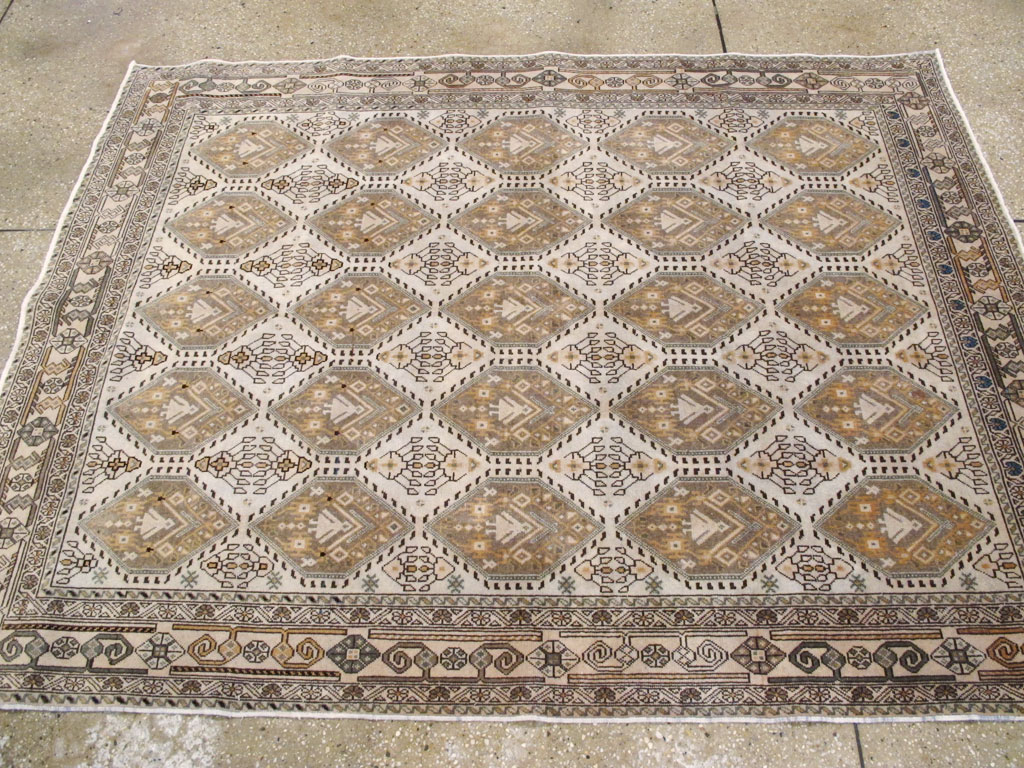Vintage Persian Afshar Rug, No.22190 - Gss