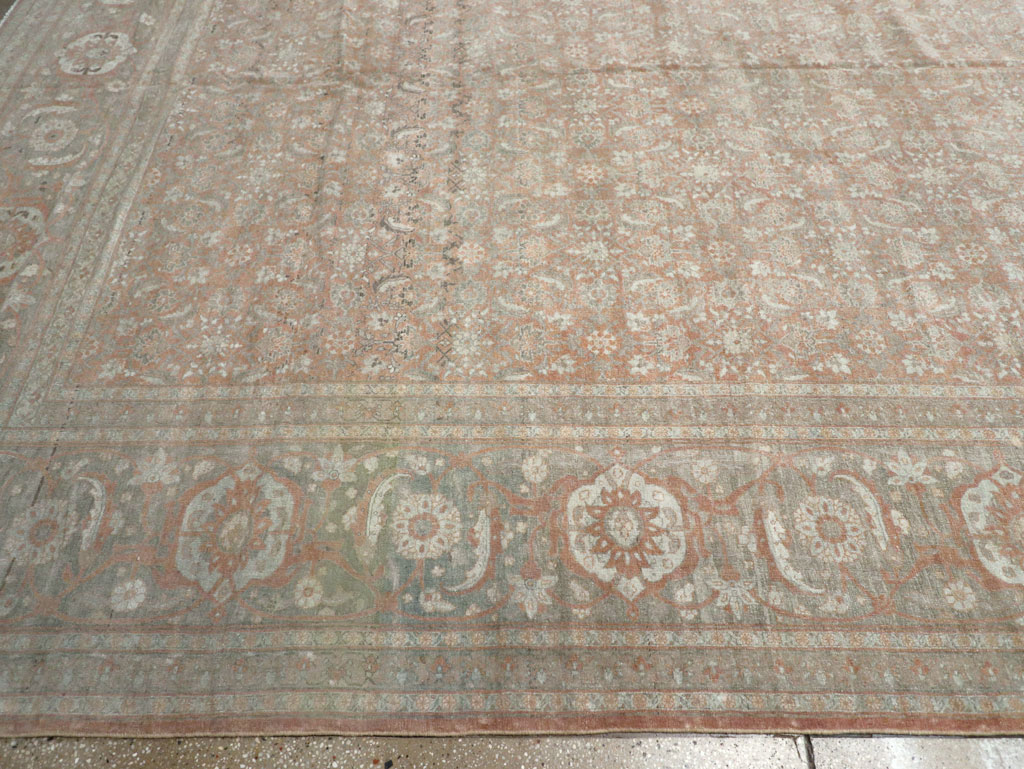 Antique Persian Tabriz Carpet, No.22253 - Gss
