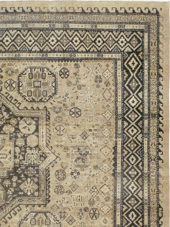 Vintage Persian Tabriz Carpet, No.22264 - Gss