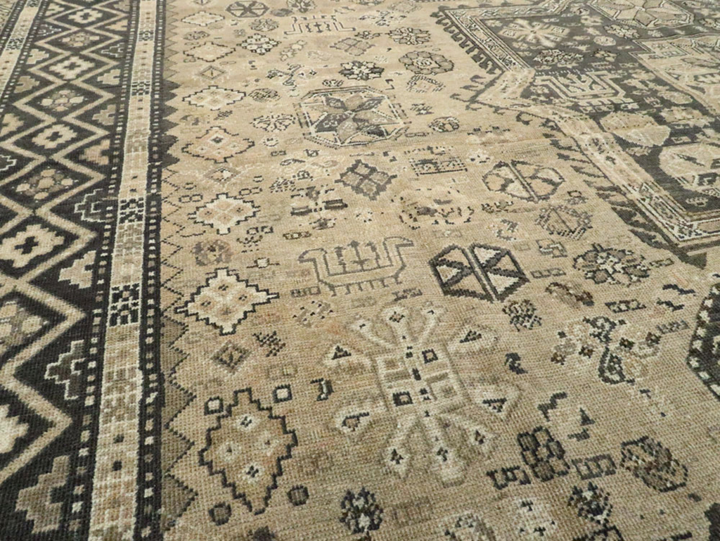 Vintage Persian Tabriz Carpet, No.22264 - Gss