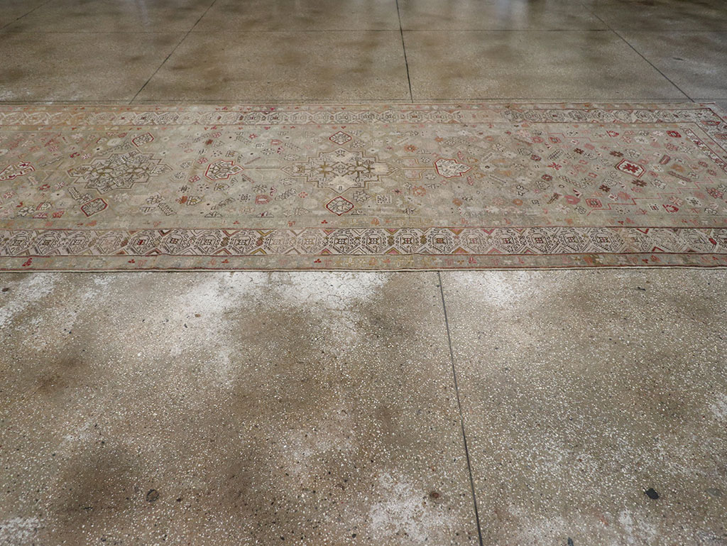 Antique Caucasian Karabagh Carpet, No.22266 - Gss