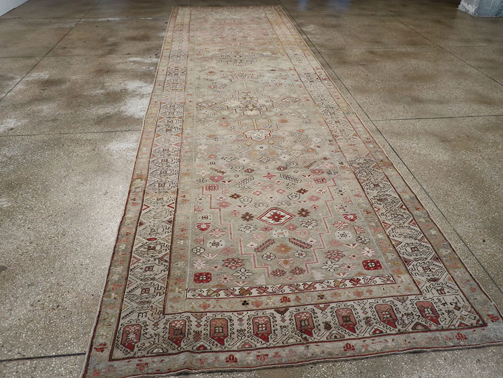 Antique Caucasian Karabagh Carpet, No.22266 - Gss