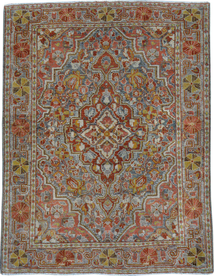 Antique Persian Sarouk Rug, No.22275 - Gss