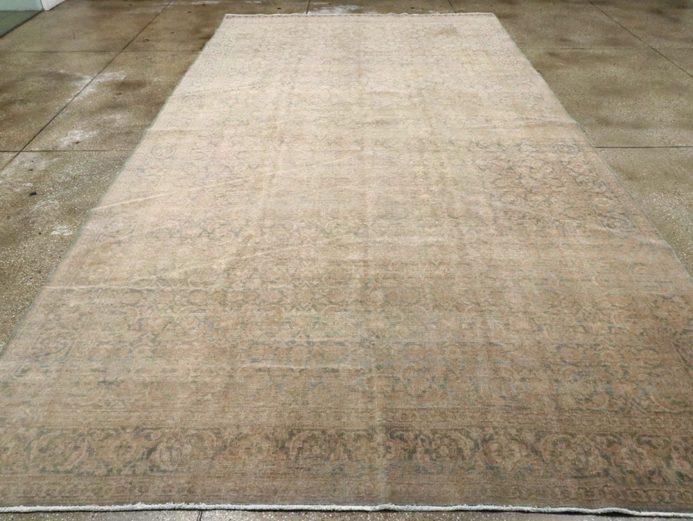 Antique Persian Tabriz Carpet, No.22281 - Gss