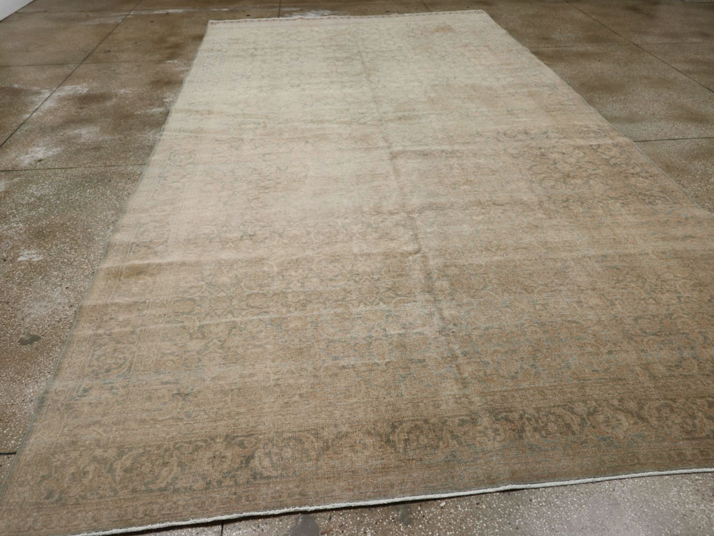 Antique Persian Tabriz Carpet, No.22281 - Gss