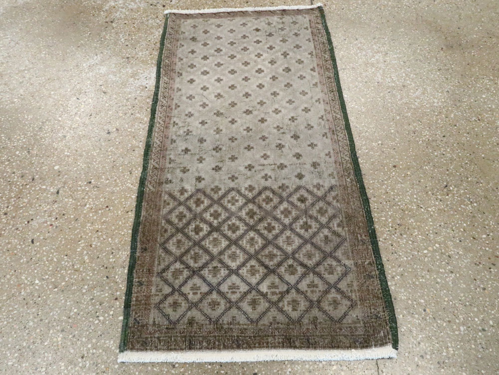 Vintage Persian Tabriz Rug, No.22322 - Gss