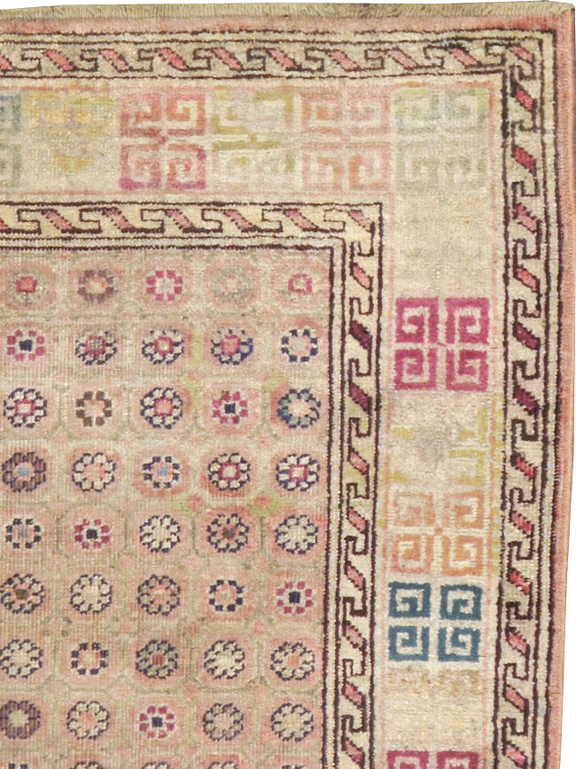 Antique Indian Agra Rug, No.22335 - Gss