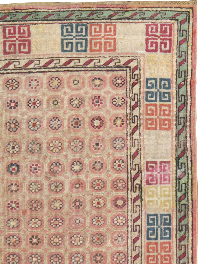 Antique Indian Agra Rug, No.22335 - Gss