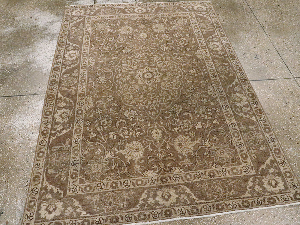 Antique Persian Tabriz Rug, No.22342 - Gss