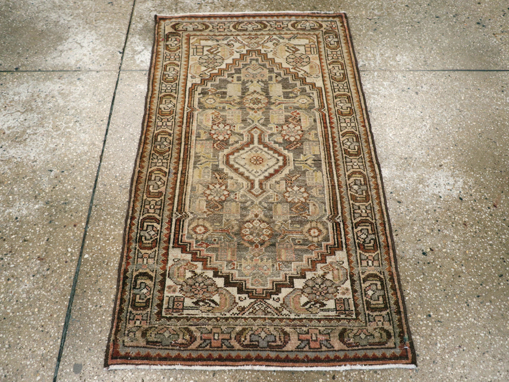 Antique Persian Malayer Throw Rug, No.22344 - Gss