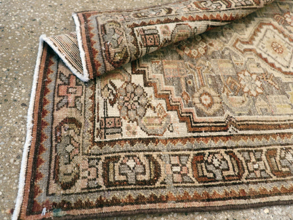 Antique Persian Malayer Throw Rug, No.22344 - Gss