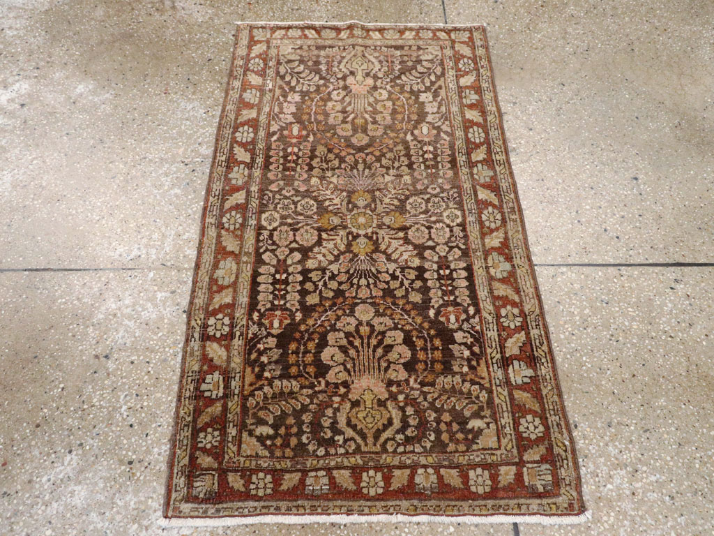 Vintage Persian Sarouk Rug, No.22346 - Gss