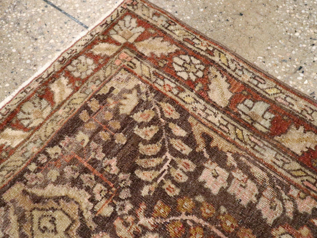 Vintage Persian Sarouk Rug, No.22346 - Gss